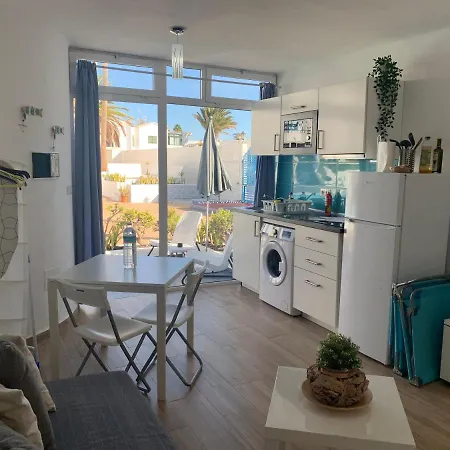 Maison De Vacances, Blue Lagoon ,climatise Avec Piscine, Wifi